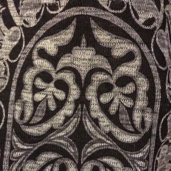 Silky knit tunic - Picture 5 of 6